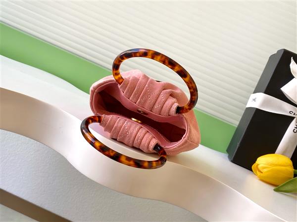 2026131222334106 670